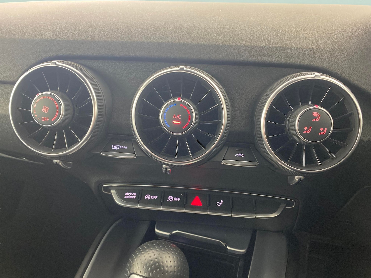 Used Audi TT 2019 for sale - 77354162: Photo 16