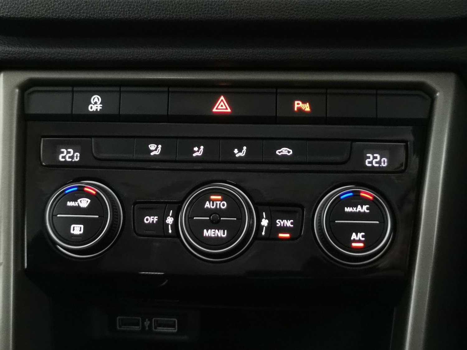 Used Volkswagen T-Roc 2020 for sale - 76375856: Photo 21