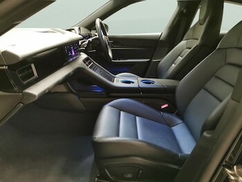 Used Porsche Taycan undefined for sale - 77219178: Photo