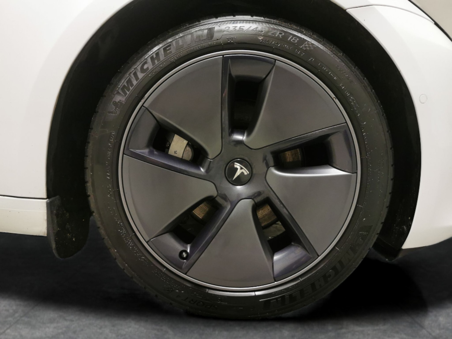 Used Tesla Model 3 2021 for sale - 78212280: Photo 24