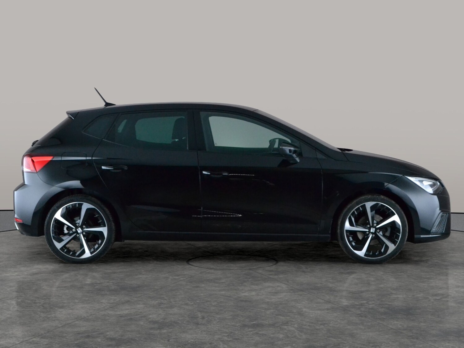 Used SEAT Ibiza for sale - 77902139: Photo 9