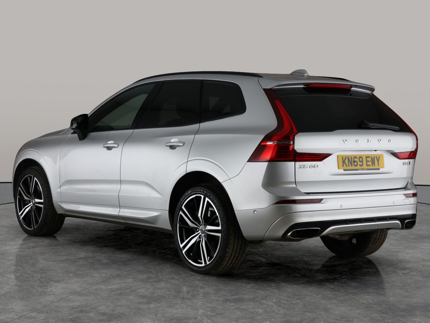 Used Volvo XC60 2019 for sale - 76947070: Photo 13