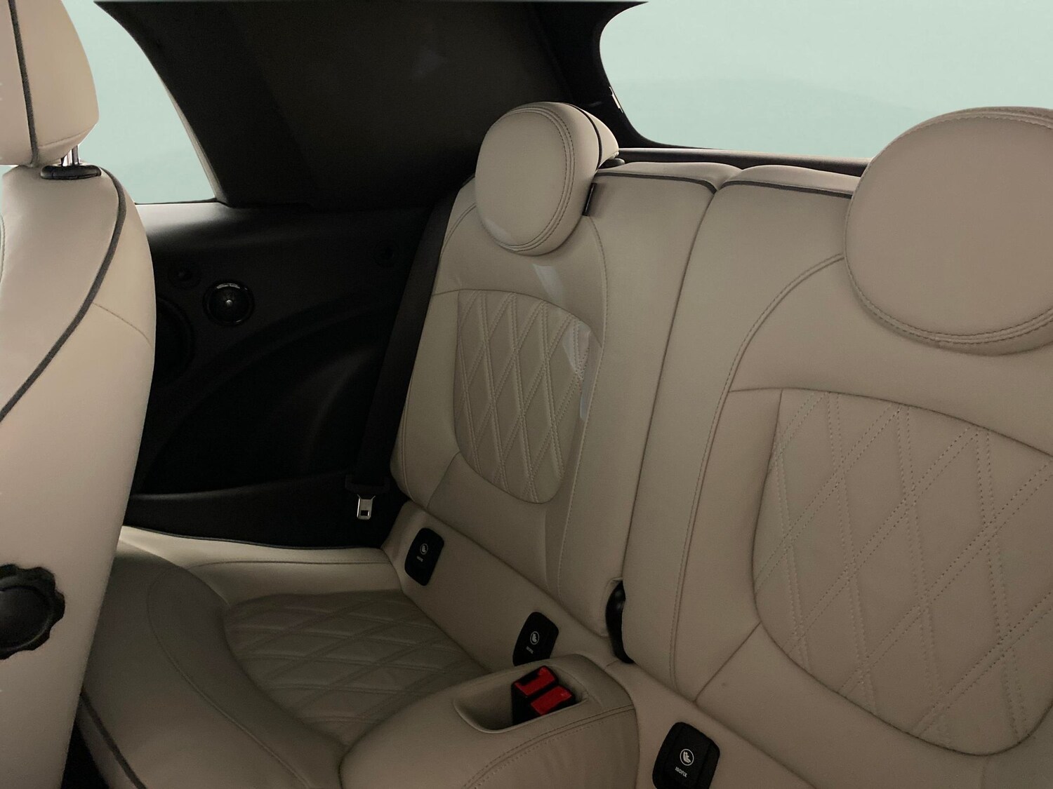 Used MINI Convertible 2023 for sale - 78123776: Photo 21