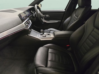 Used BMW 3 Series 2020 for sale - 76312774: Photo