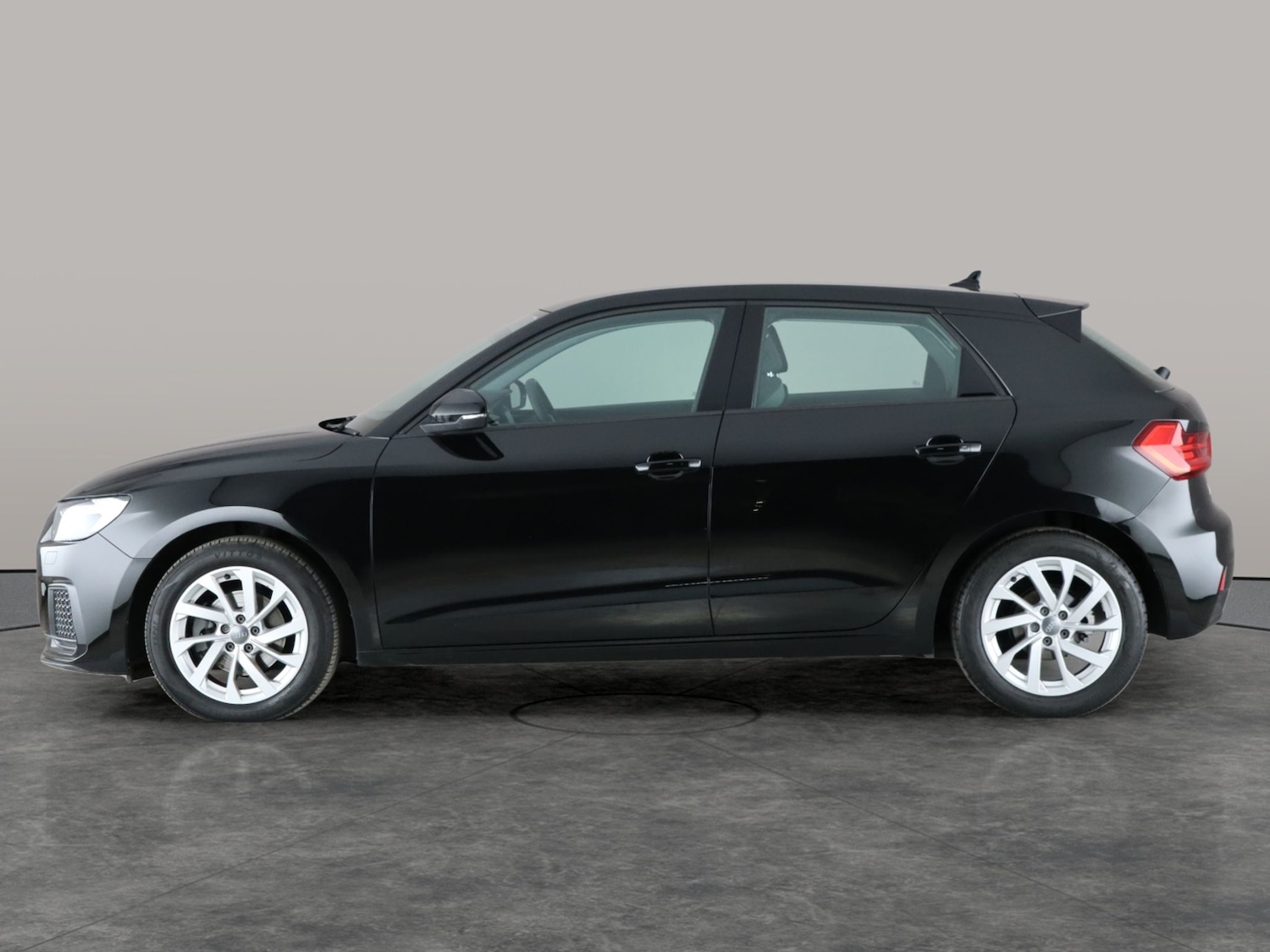 Used Audi A1 2019 for sale - 76147131: Photo 14