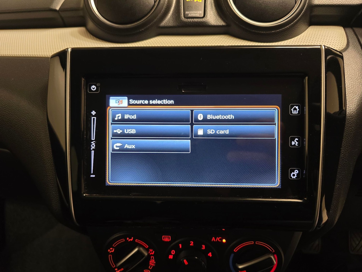 Used Suzuki Swift 2023 for sale - 76623928: Photo 18