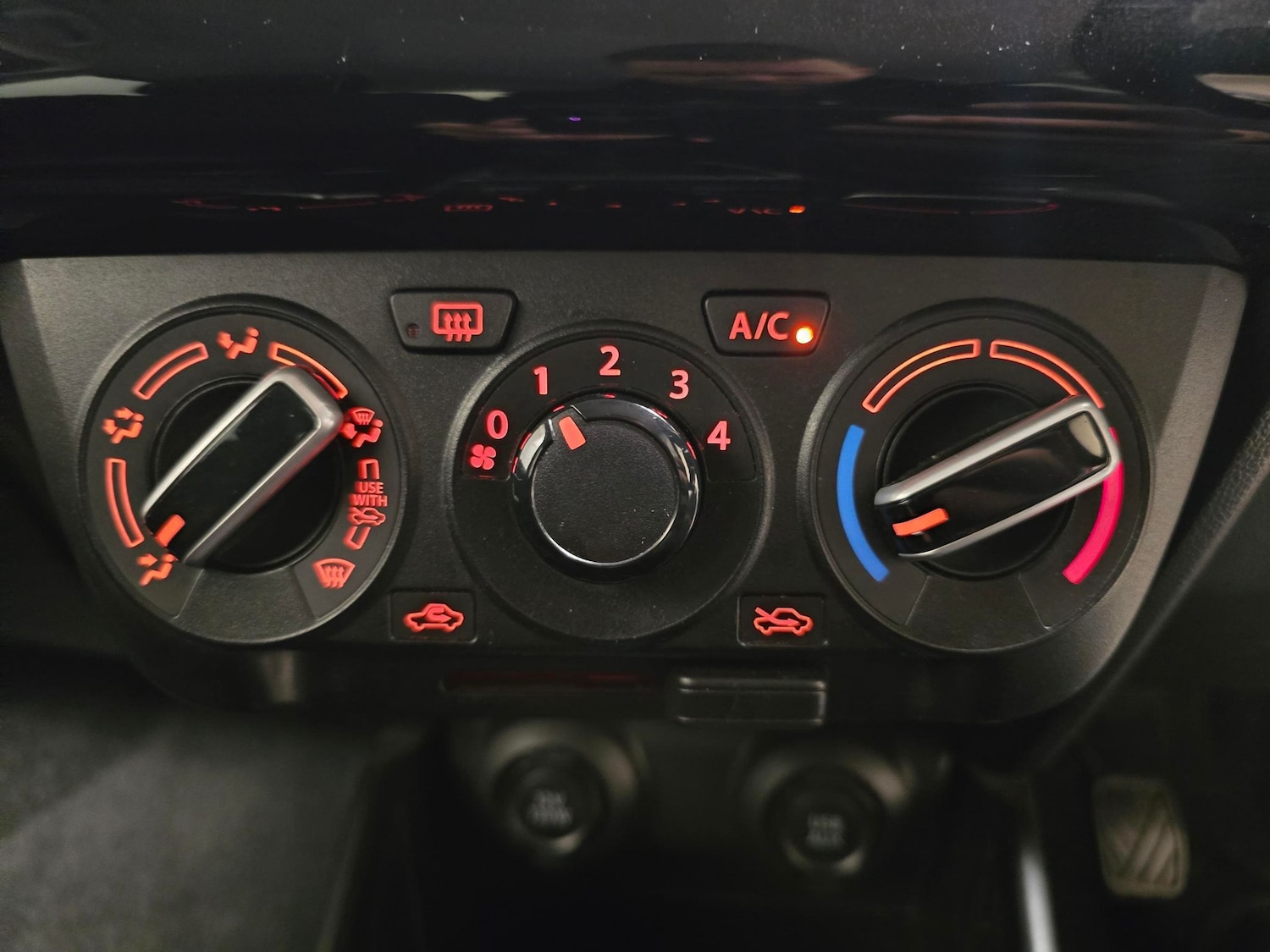 Used Suzuki Swift 2023 for sale - 76623928: Photo 19