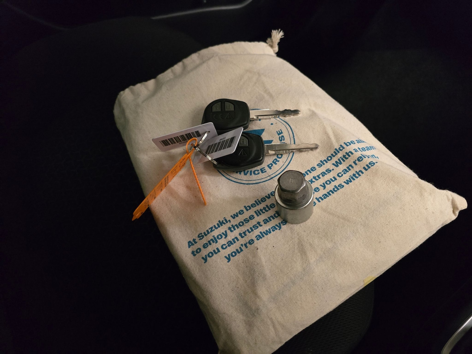 Used Suzuki Swift 2023 for sale - 76623928: Photo 32