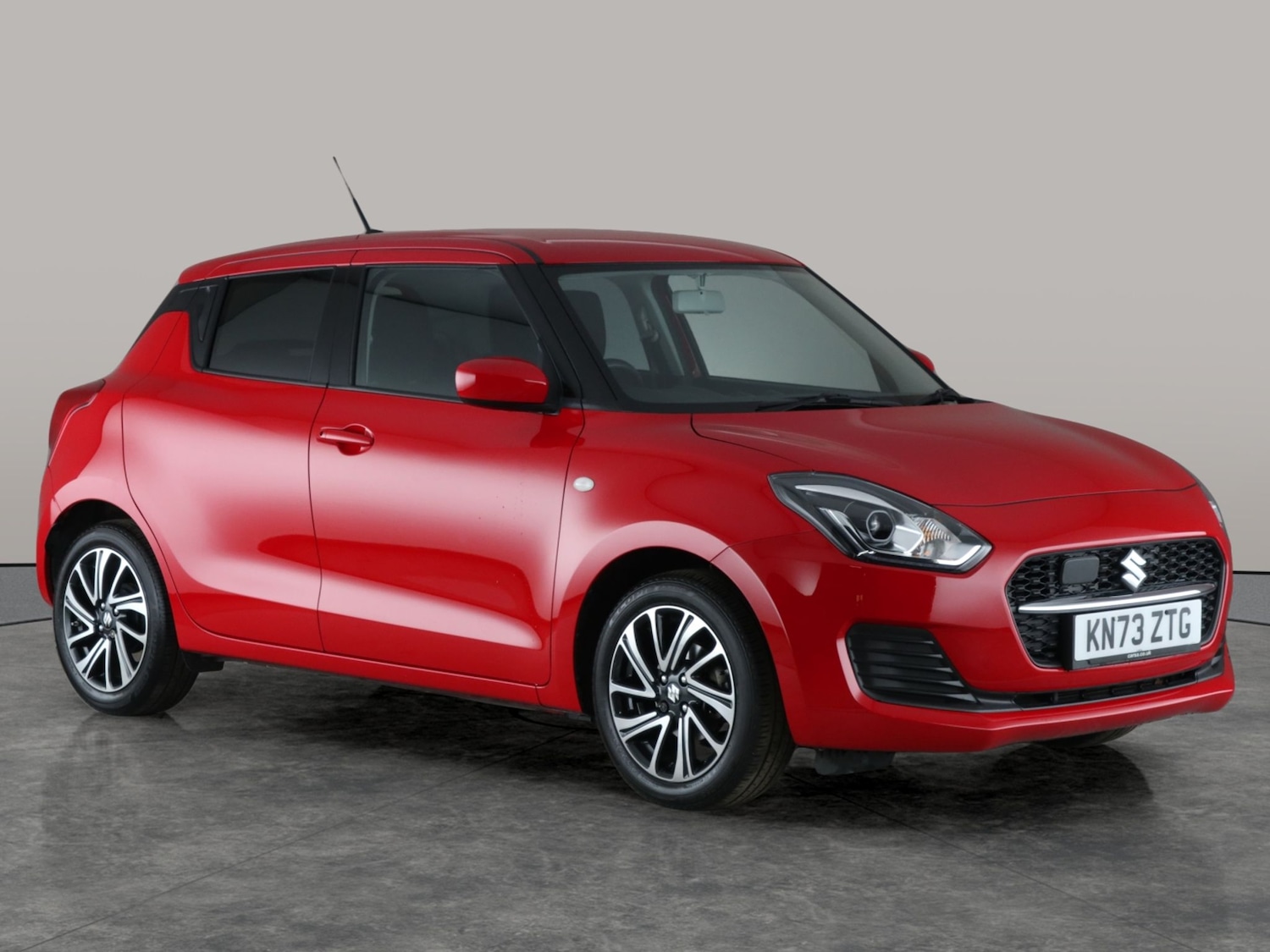 Used Suzuki Swift 2023 for sale - 76623928: Photo 7