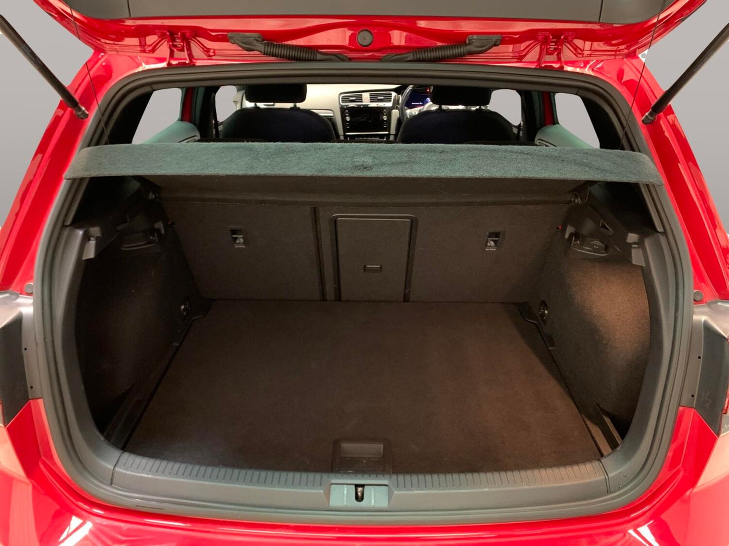 Used Volkswagen Golf 2020 for sale - 78054060: Photo 32