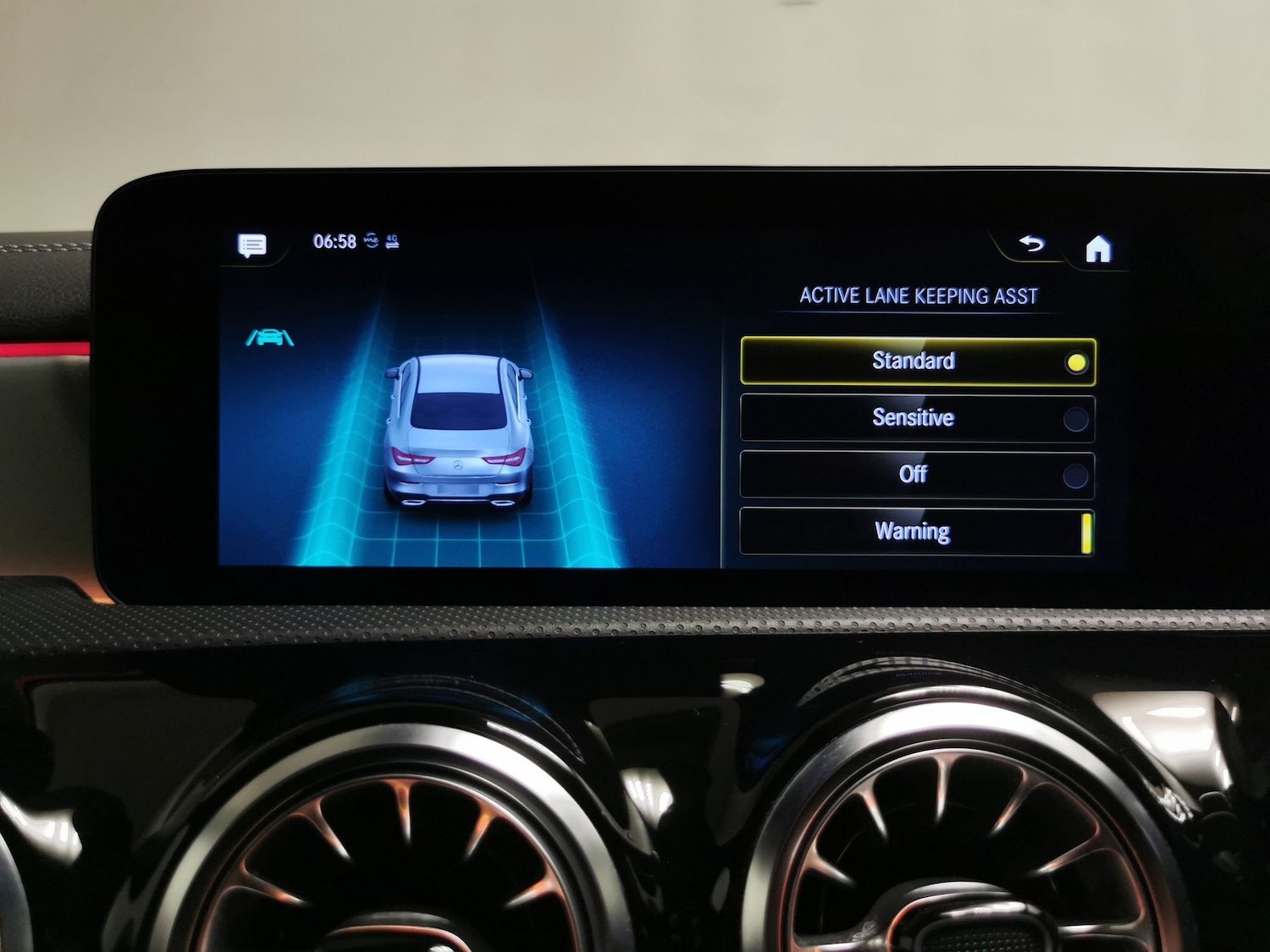 Used Mercedes-Benz CLA 2022 for sale - 76300646: Photo 28