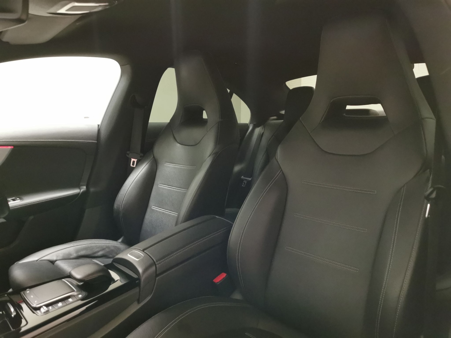 Used Mercedes-Benz CLA 2022 for sale - 76300646: Photo 7