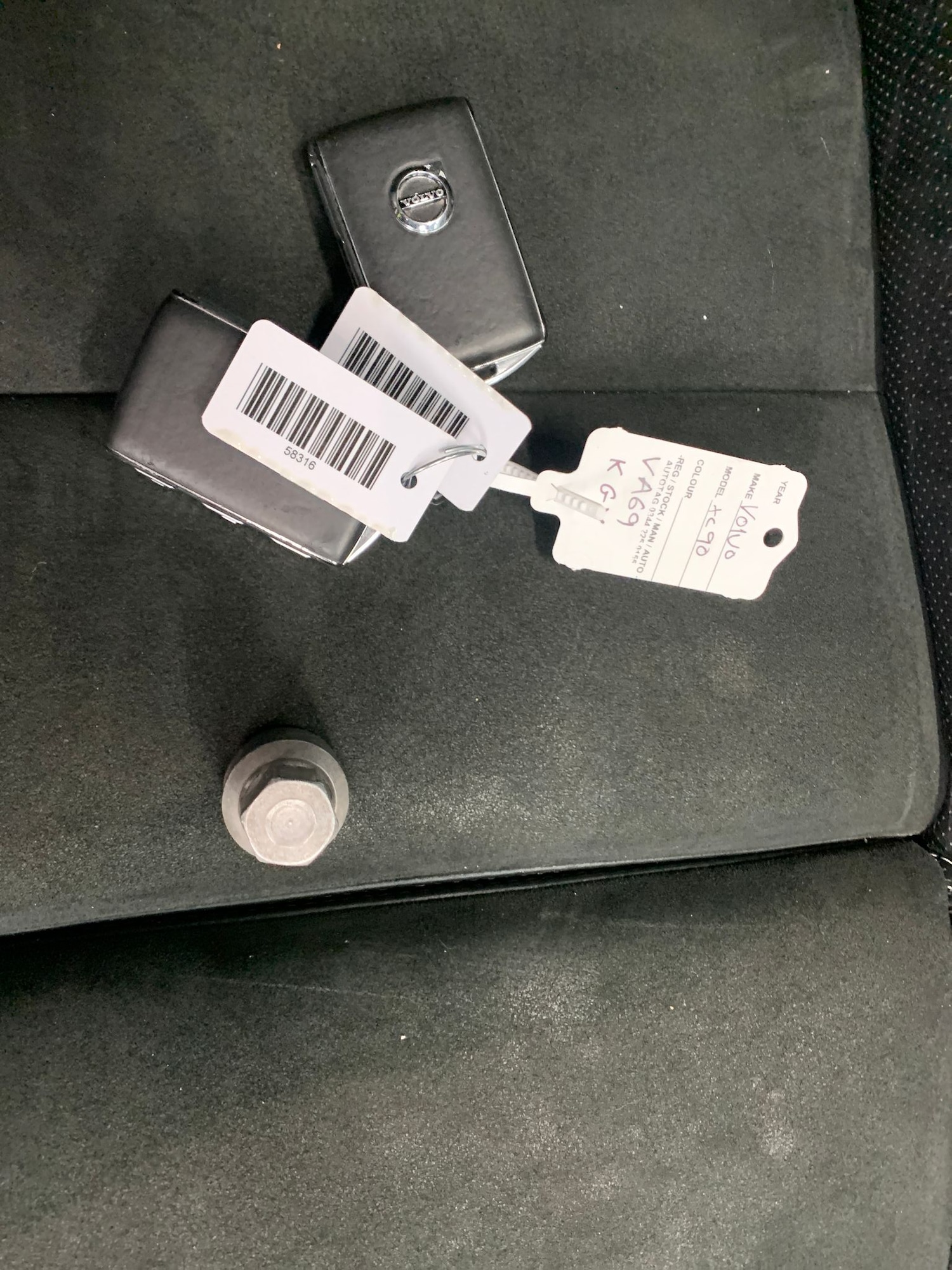 Used Volvo XC90 2020 for sale - 76862098: Photo 30