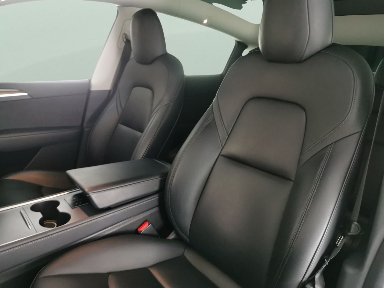 Used Tesla Model Y 2022 for sale - 76379155: Photo 11