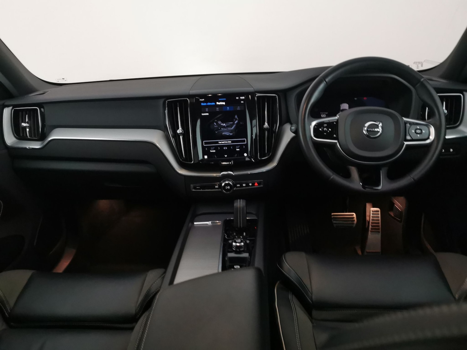 Used Volvo XC60 2022 for sale - 77641109: Photo 7