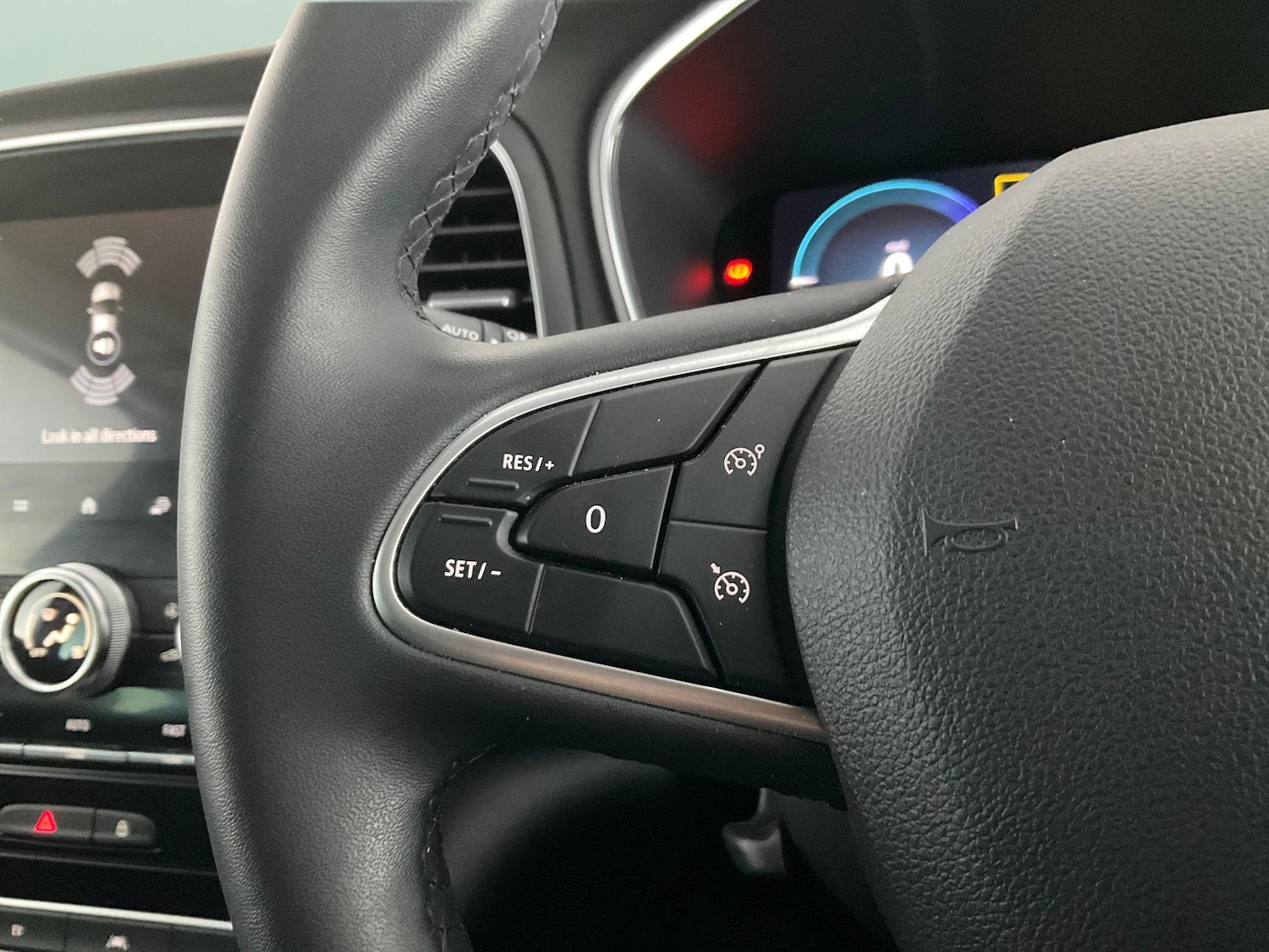 Used Renault Megane 2022 for sale - 77545631: Photo 20