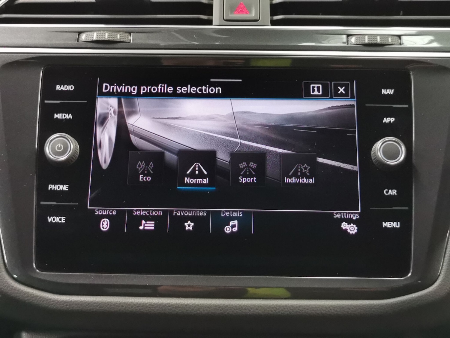 Used Volkswagen Tiguan 2023 for sale - 77018627: Photo 15