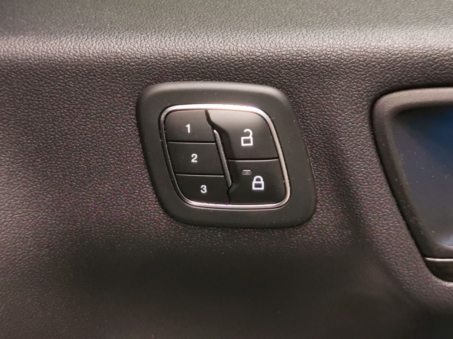 Used Ford Kuga 2023 for sale - 76364957: Photo 21
