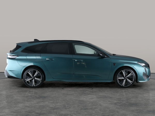 Used Peugeot 308 SW 2022 for sale - 76240928: Photo 11