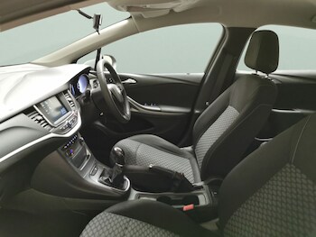 Used Vauxhall Astra undefined for sale - 79005960: Photo