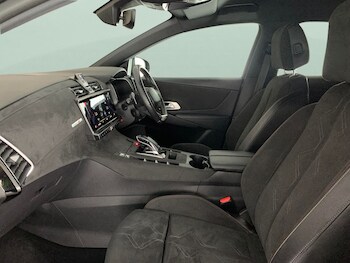 Used DS Automobiles DS 7 Crossback 2022 for sale - 75935875: Photo