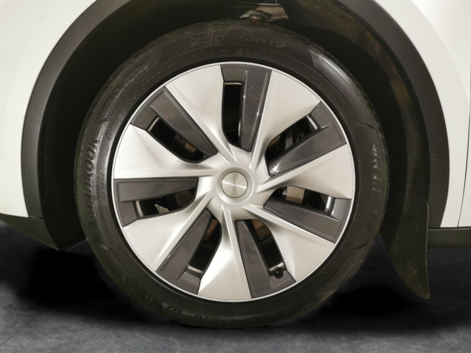 Used Tesla Model Y 2023 for sale - 76736289: Photo 23