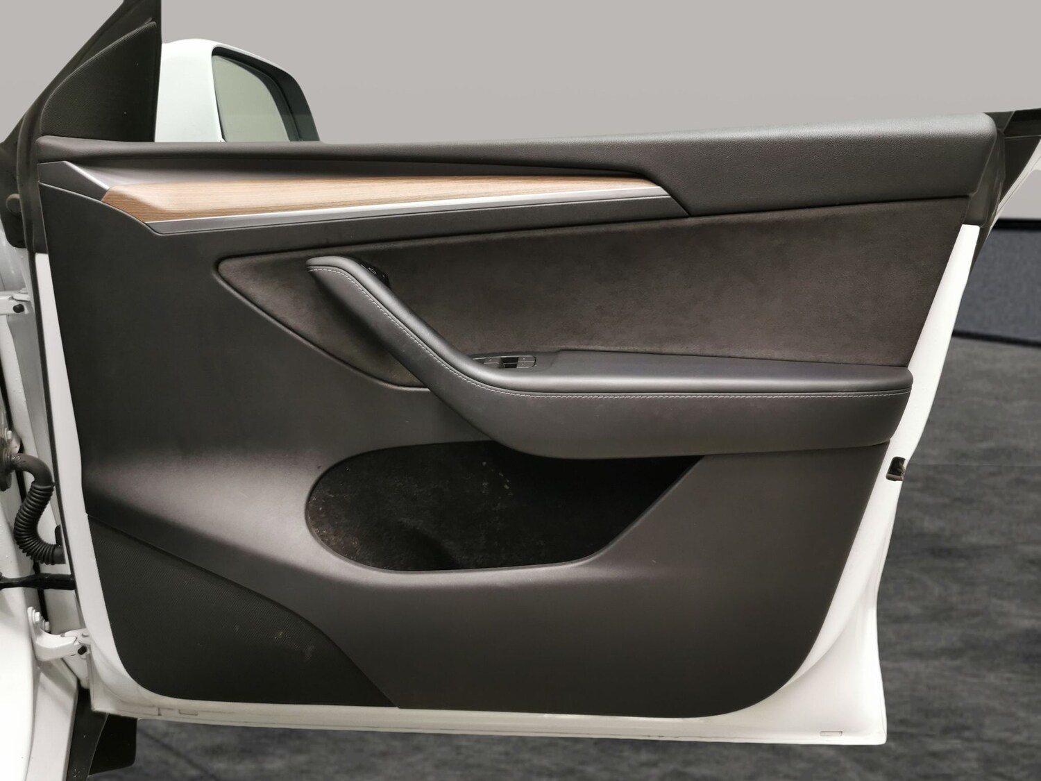 Used Tesla Model Y 2023 for sale - 76736289: Photo 30