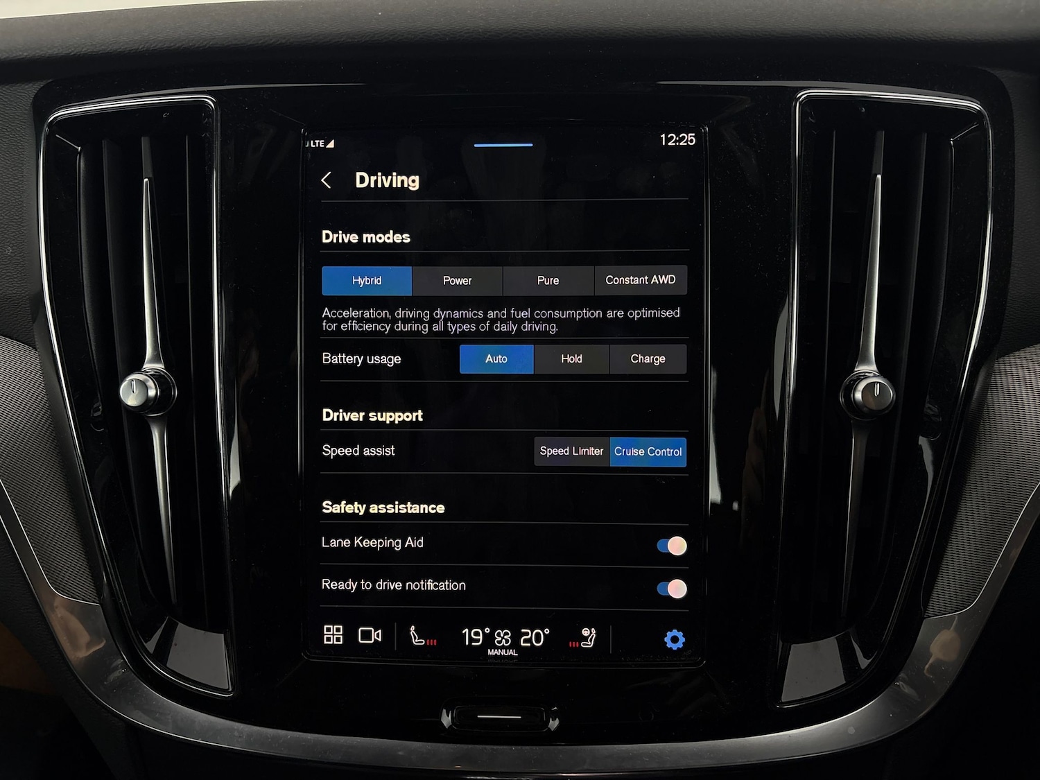 Used Volvo V60 2022 for sale - 77235810: Photo 20