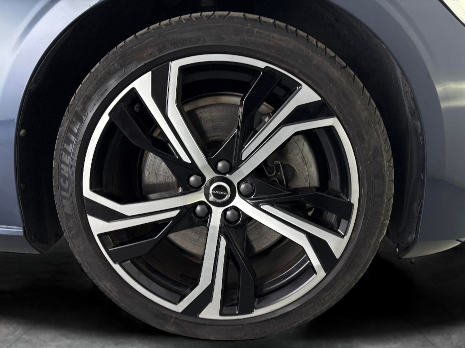 Used Volvo V60 2022 for sale - 77235810: Photo 32