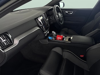Used Volvo V60 2022 for sale - 77235810: Photo