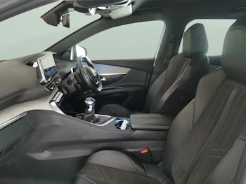 Used Peugeot 5008 undefined for sale - 78308190: Photo