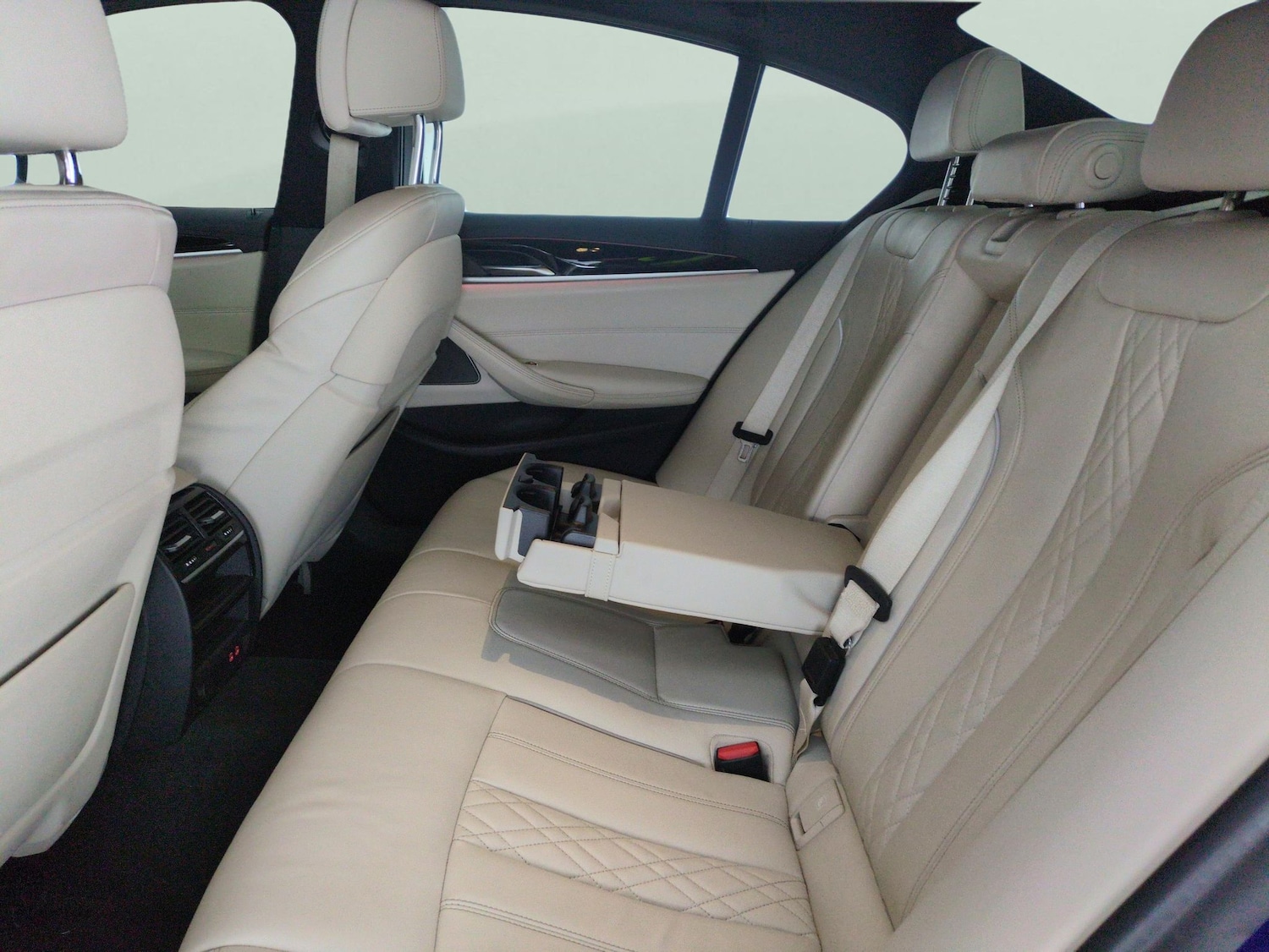 Used BMW 5 Series 2020 for sale - 77055030: Photo 32