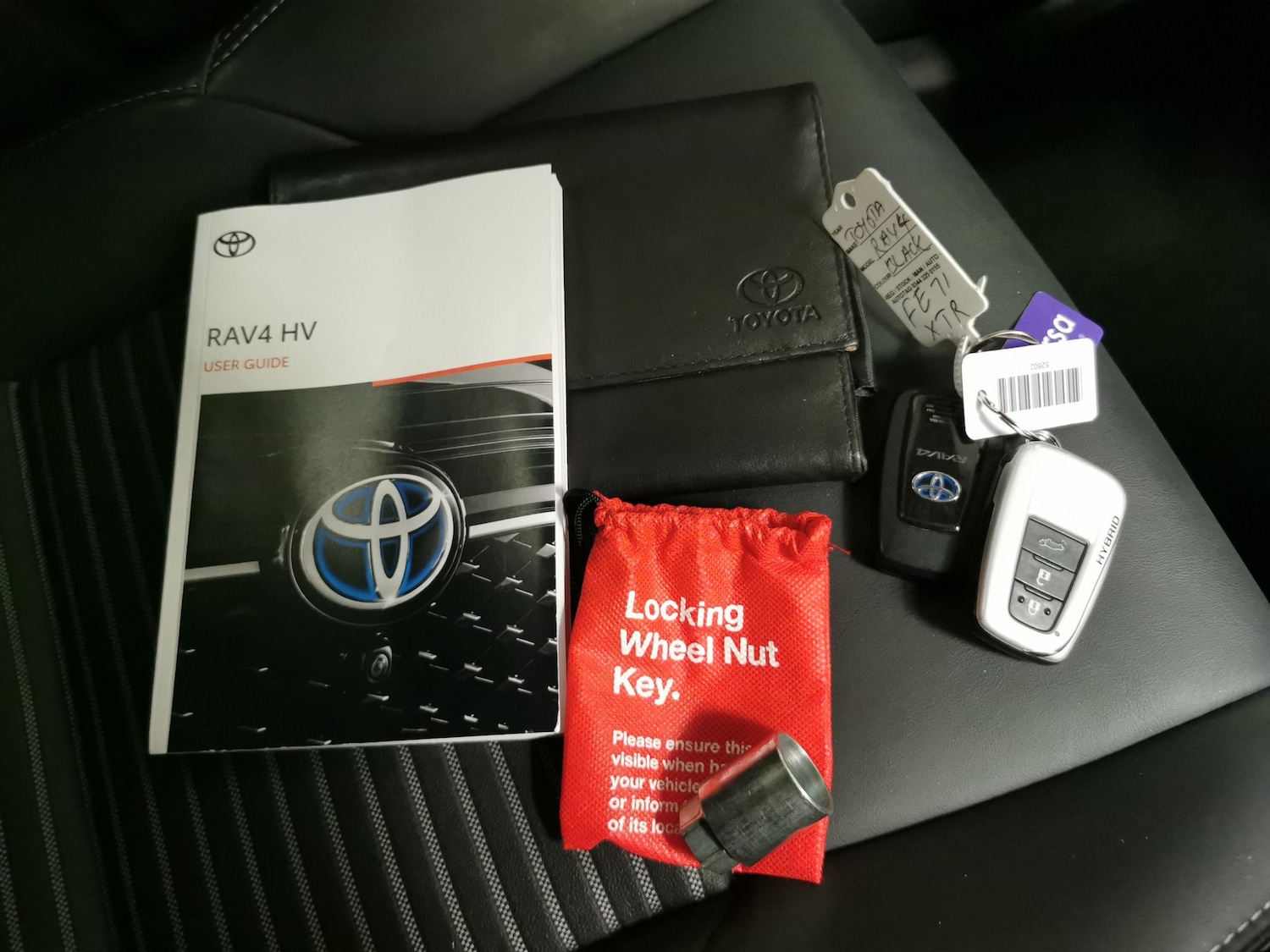 Used Toyota RAV4 2021 for sale - 76594830: Photo 33