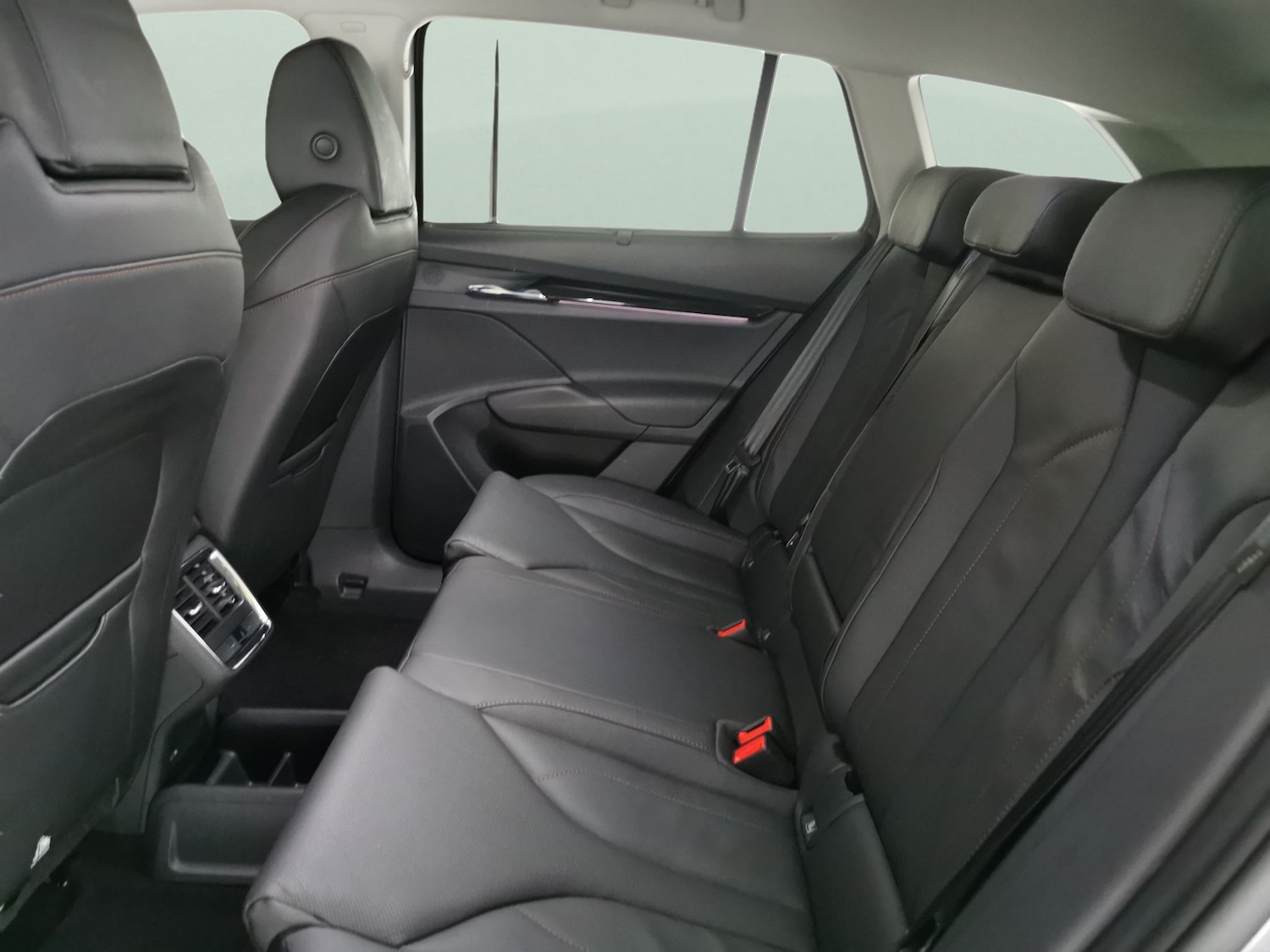 Used Skoda Enyaq 2024 for sale - 77043739: Photo 29