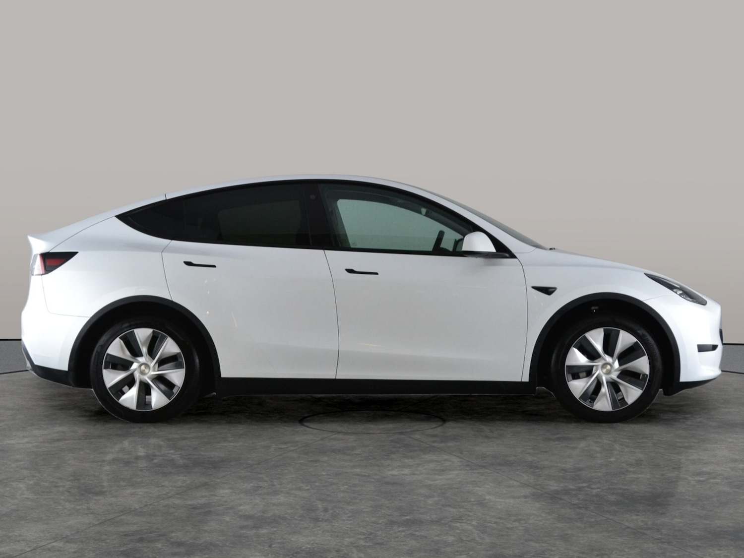 Used Tesla Model Y 2024 for sale - 77286080: Photo 13