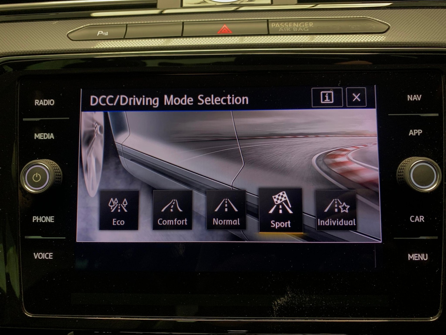 Used Volkswagen Passat 2018 for sale - 78053987: Photo 19