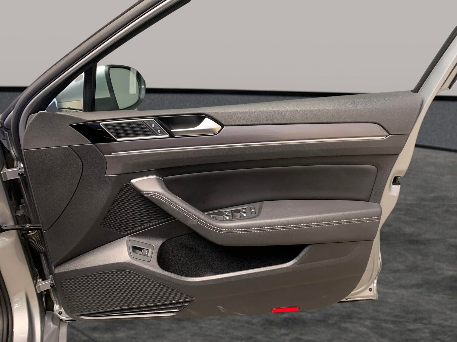 Used Volkswagen Passat 2018 for sale - 78053987: Photo 33