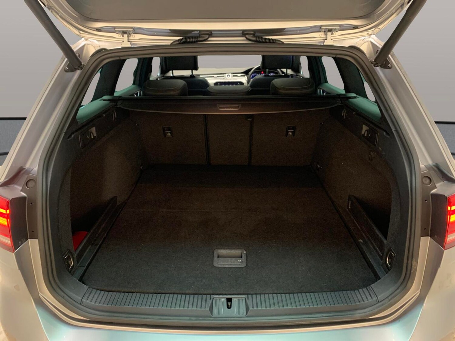 Used Volkswagen Passat 2018 for sale - 78053987: Photo 36