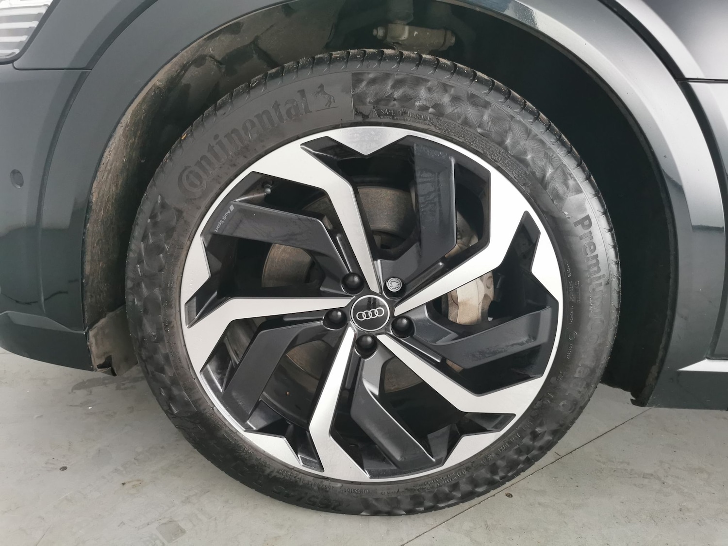 Used Audi e-tron for sale - 76757224: Photo 28