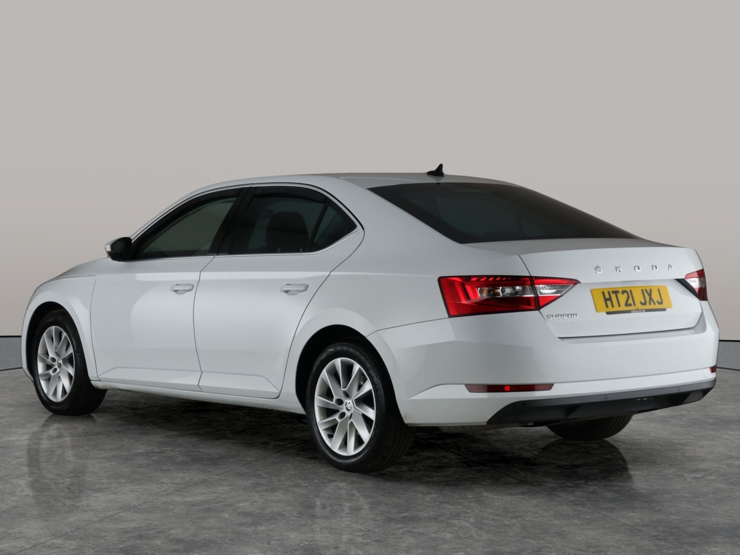 Used Skoda Superb 2021 for sale - 76373461: Photo 16