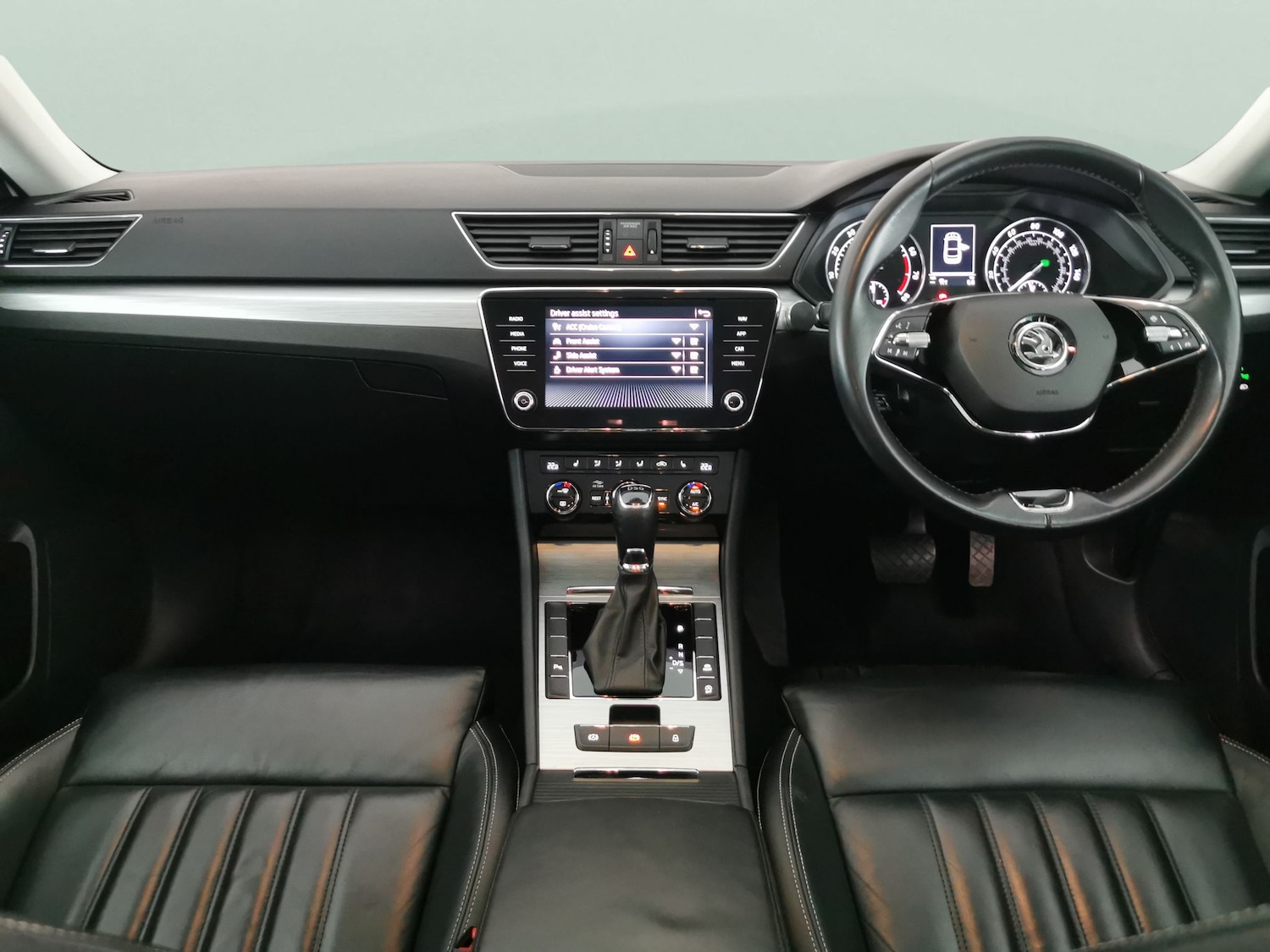 Used Skoda Superb 2021 for sale - 76373461: Photo 9