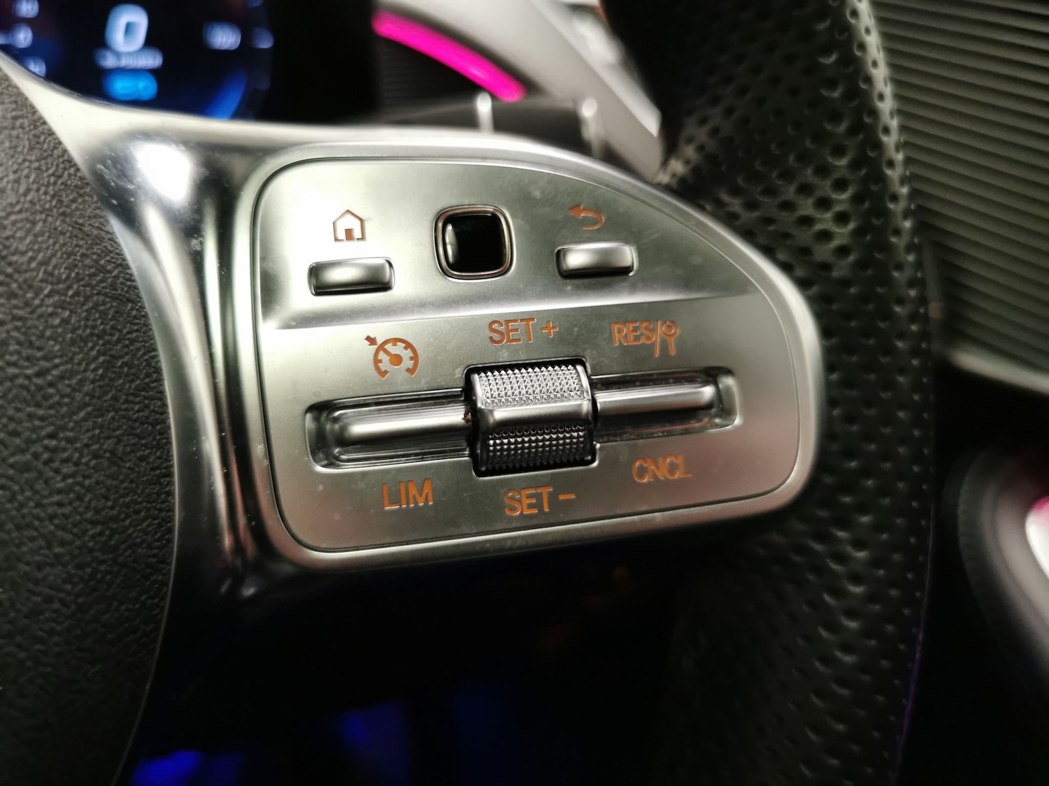 Used Mercedes-Benz EQC 2021 for sale - 76958376: Photo 19