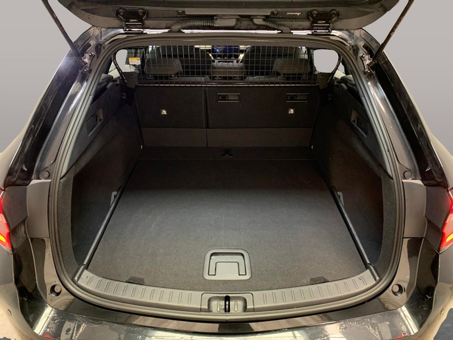 Used Toyota Corolla 2024 for sale - 77043718: Photo 32