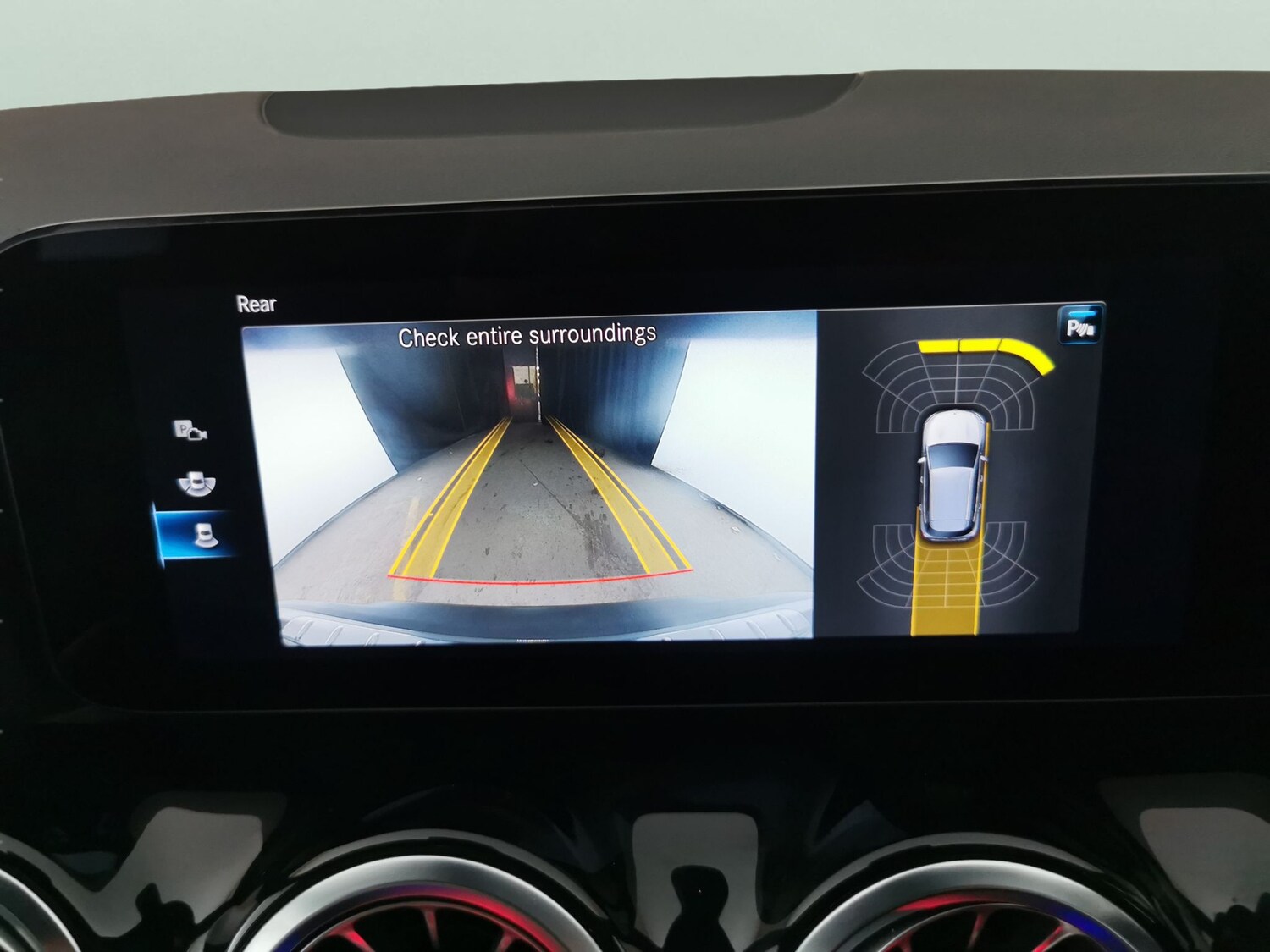 Used Mercedes-Benz EQA 2022 for sale - 77995494: Photo 5