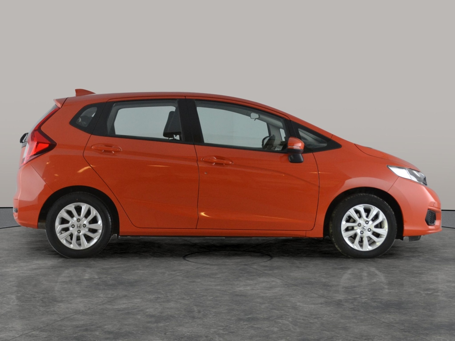 Used Honda Jazz 2018 for sale - 77485212: Photo 10