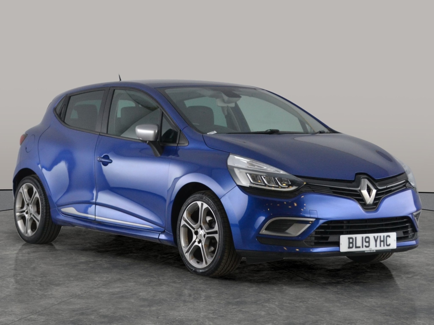 Used Renault Clio 2019 for sale - 77848436: Photo 12
