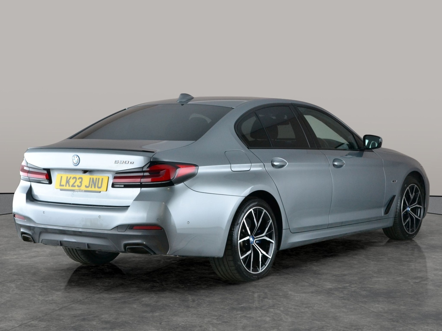 Used BMW 5 Series 2023 for sale - 77240564: Photo 11