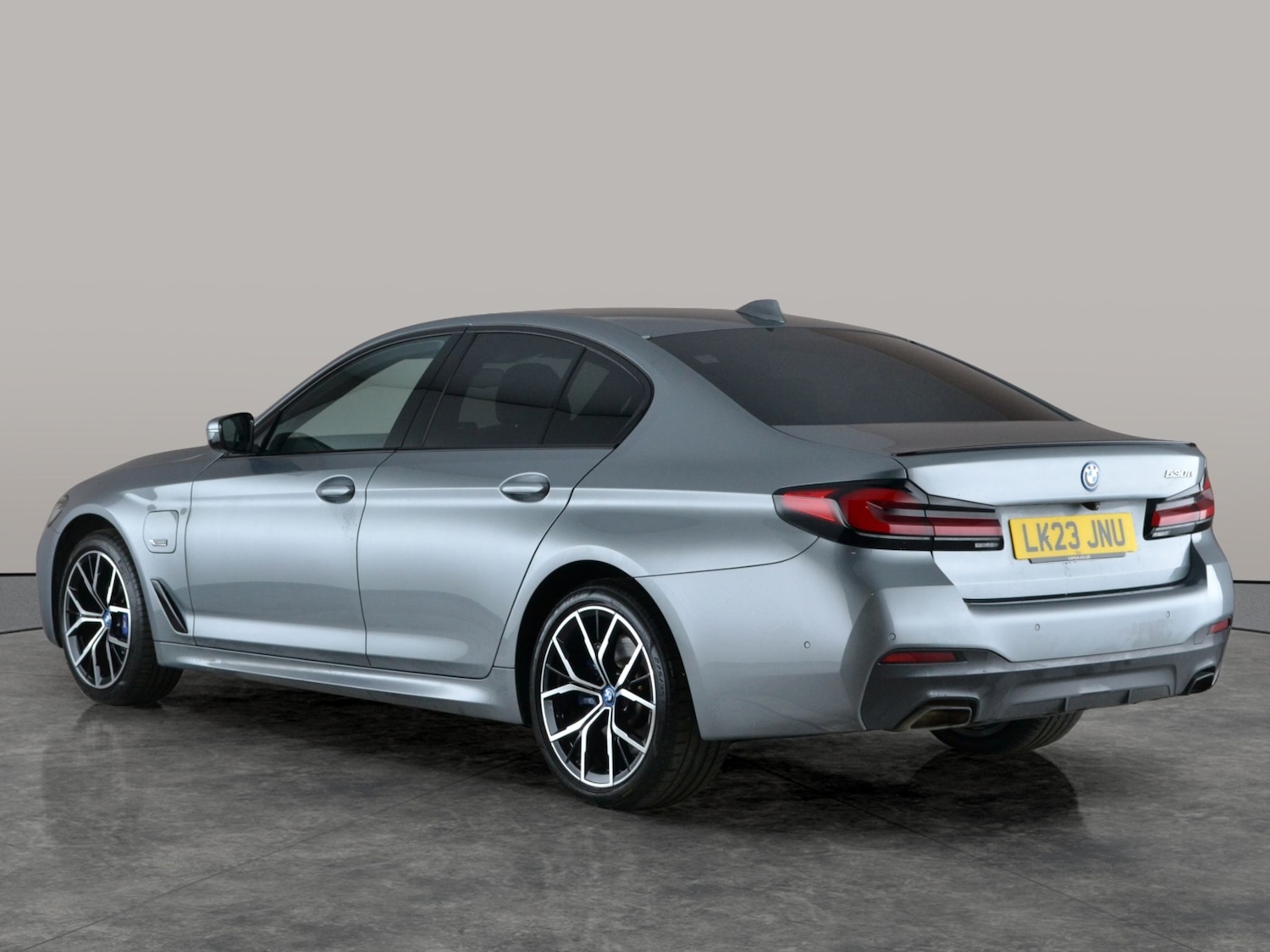 Used BMW 5 Series 2023 for sale - 77240564: Photo 13