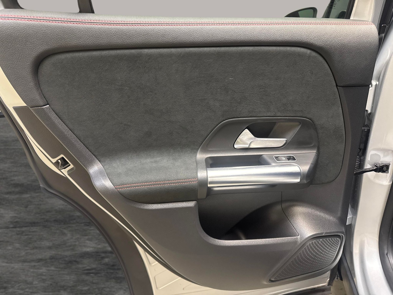 Used Mercedes-Benz EQA 2021 for sale - 76704158: Photo 27