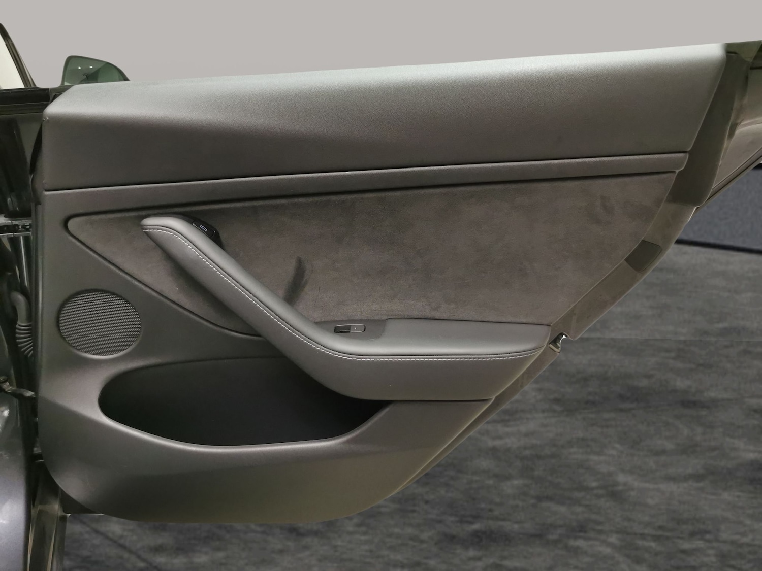 Used Tesla Model 3 2021 for sale - 76745634: Photo 37